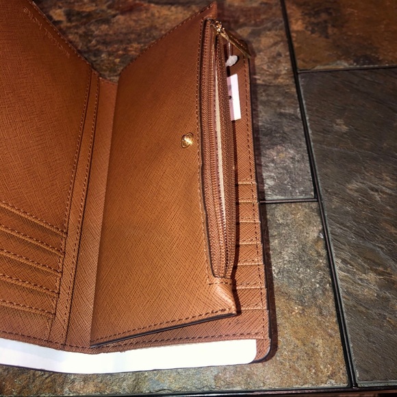 NWT Michael Kors JetSet Continental Leather Wallet - Picture 8 of 14